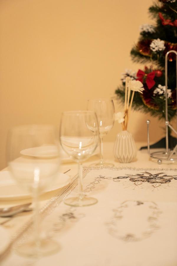 Helen Homestay Vaclavske Namesti Praga Zewnętrze zdjęcie