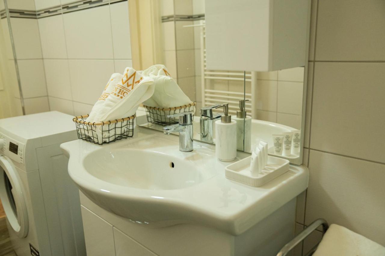 Helen Homestay Vaclavske Namesti Praga Zewnętrze zdjęcie